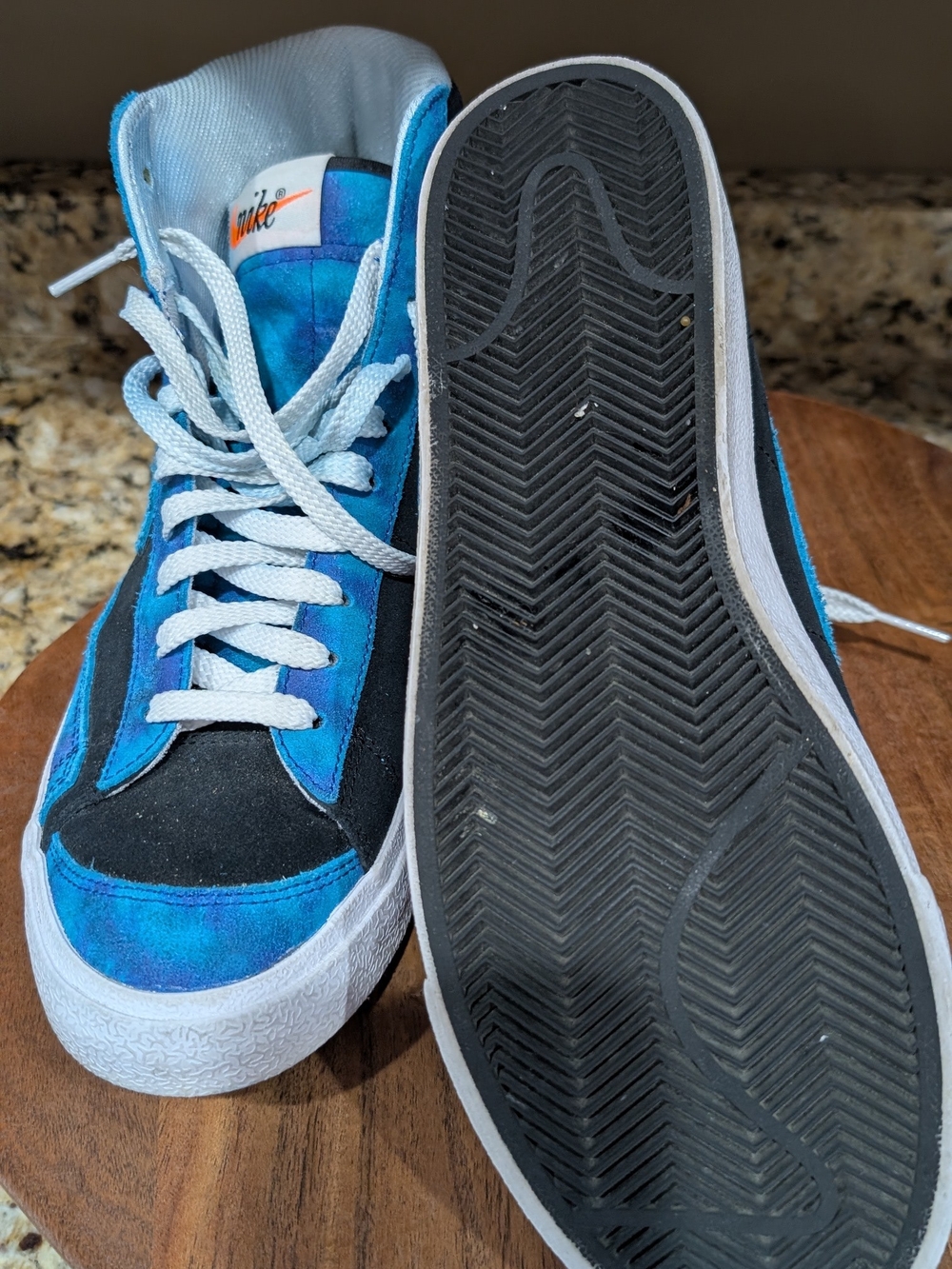 Nike CUSTOMIZED Blazer Mid, Like New - Picture 2 of 2